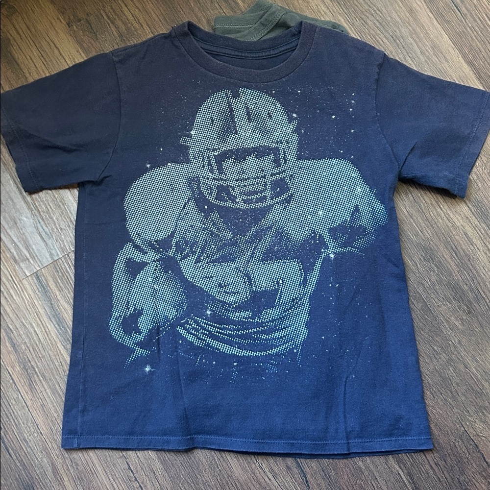 Children's Place football T-shirt bundle, multi colored size 5/6 youth - Picture 6 of 9